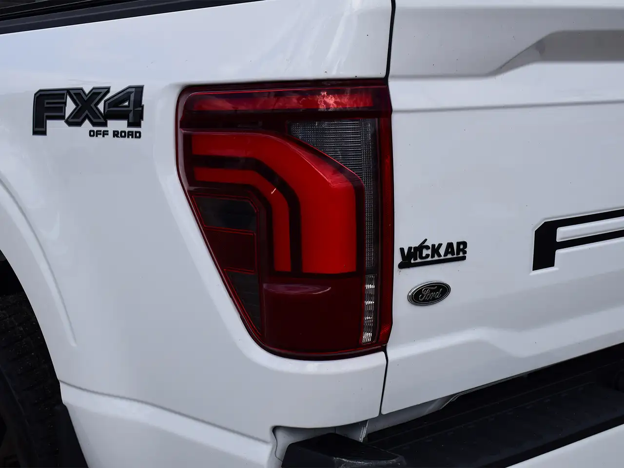 Ford F-150 - Image 7