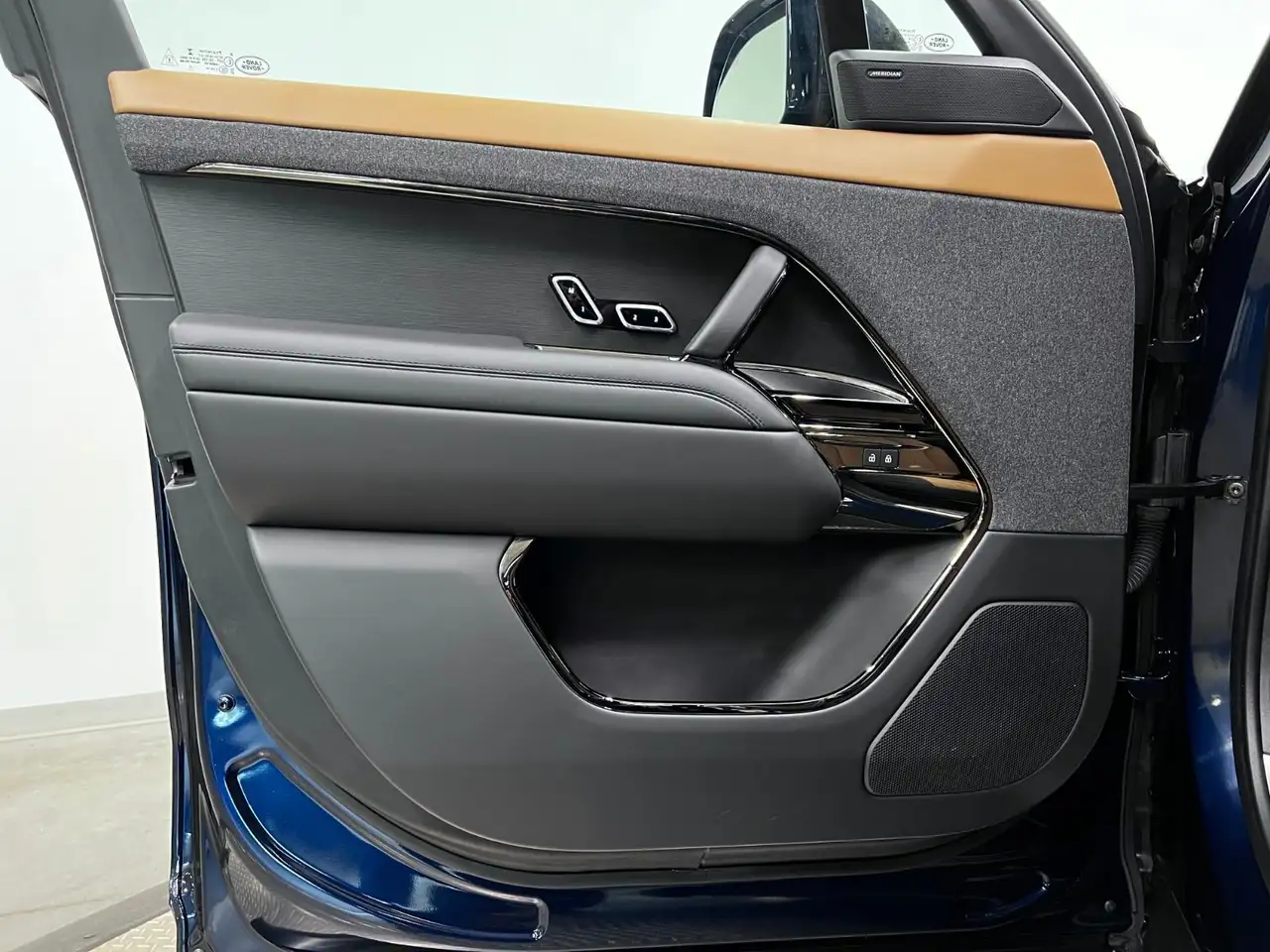 Land Rover Range Rover Sport - Image 27