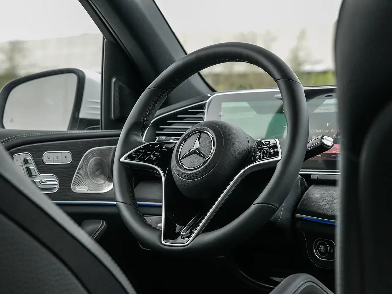 Mercedes-Benz GLE - Image 18