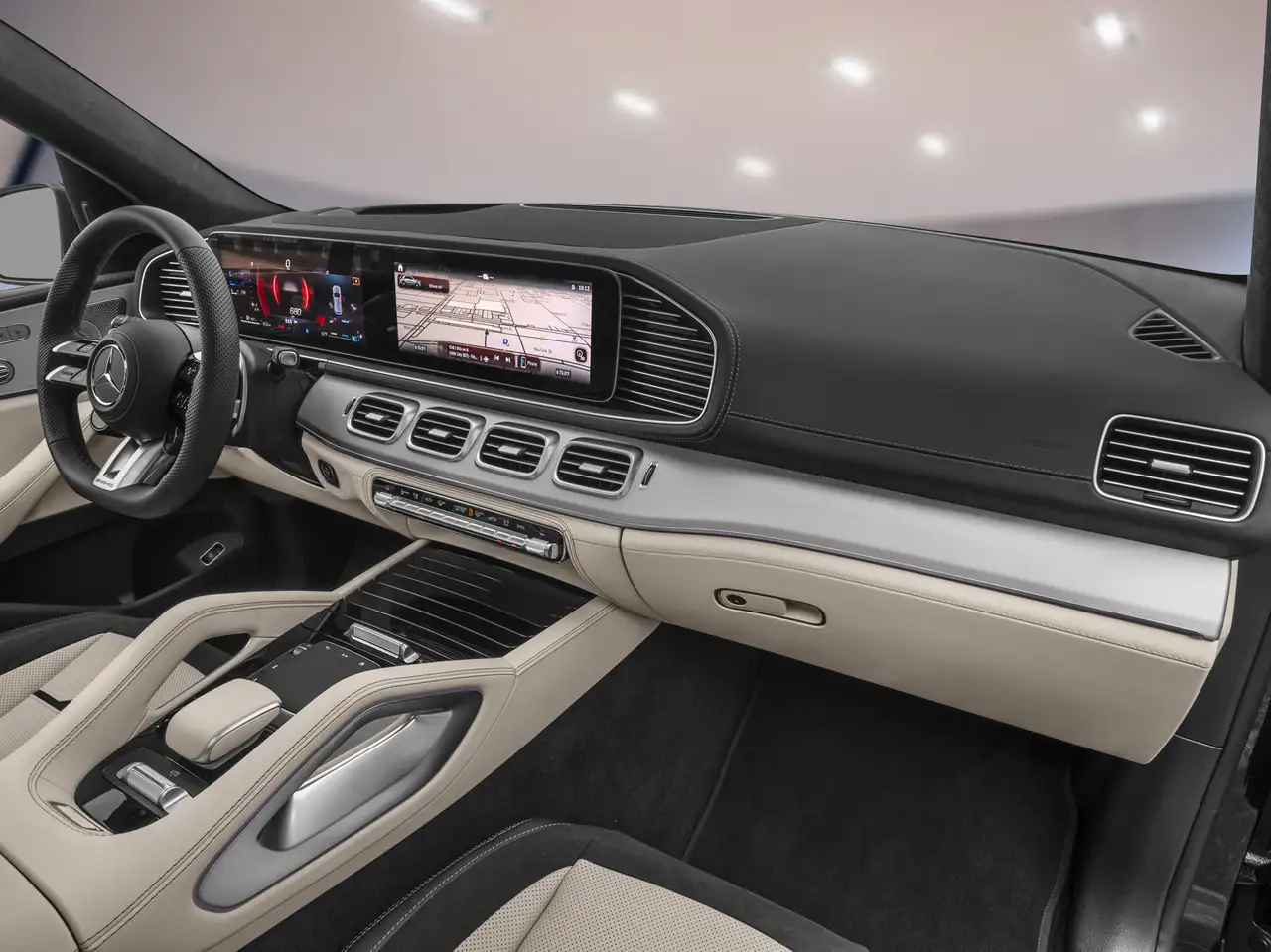 Mercedes-Benz GLE - Image 11
