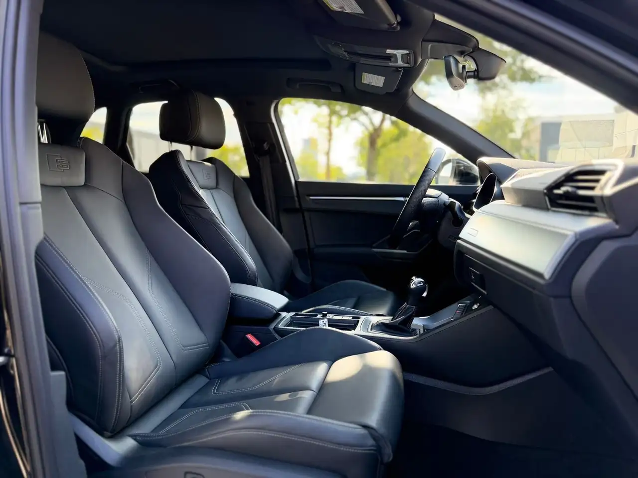 Audi Q3 - Image 9