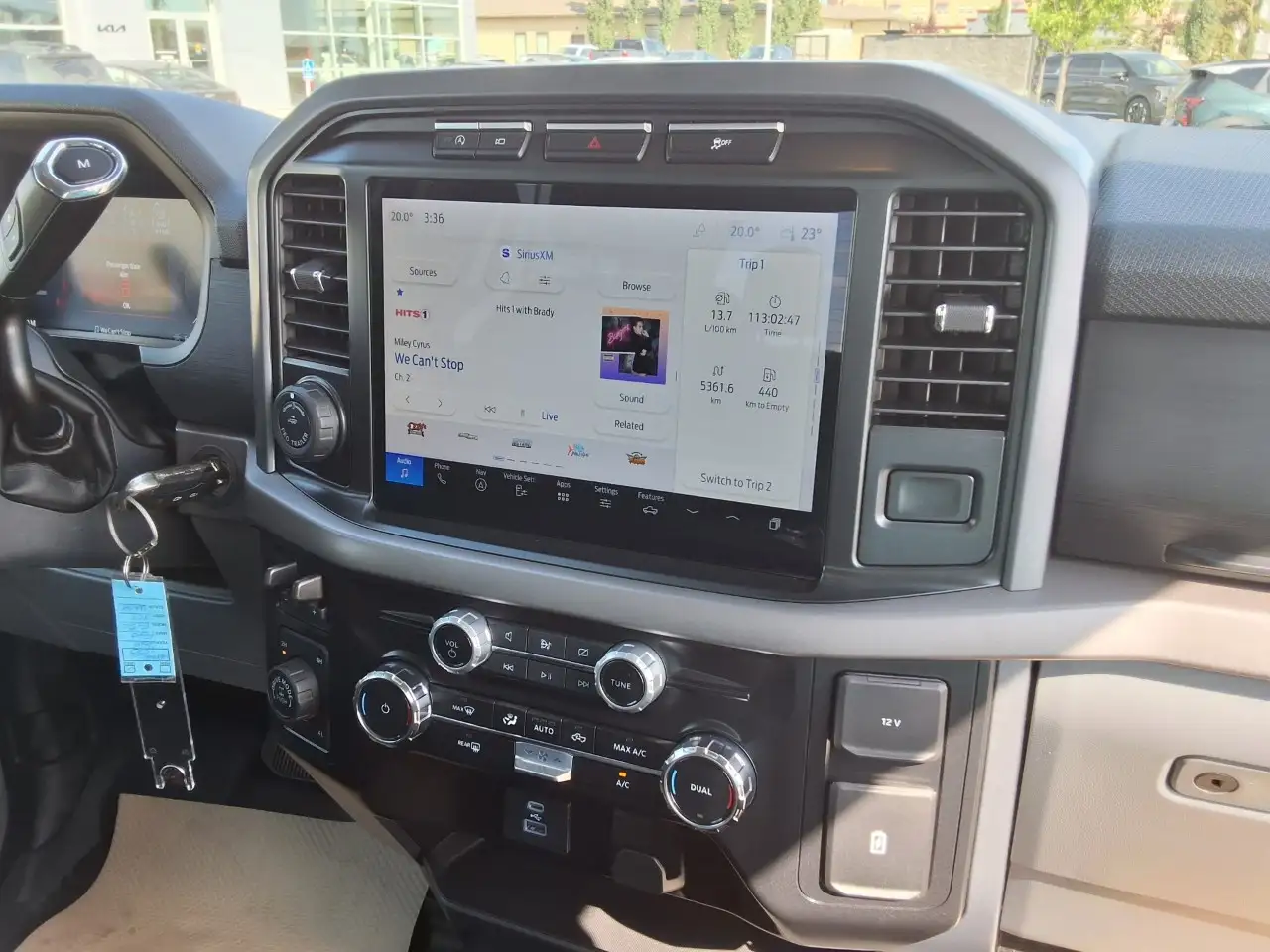 Ford F-150 - Image 23