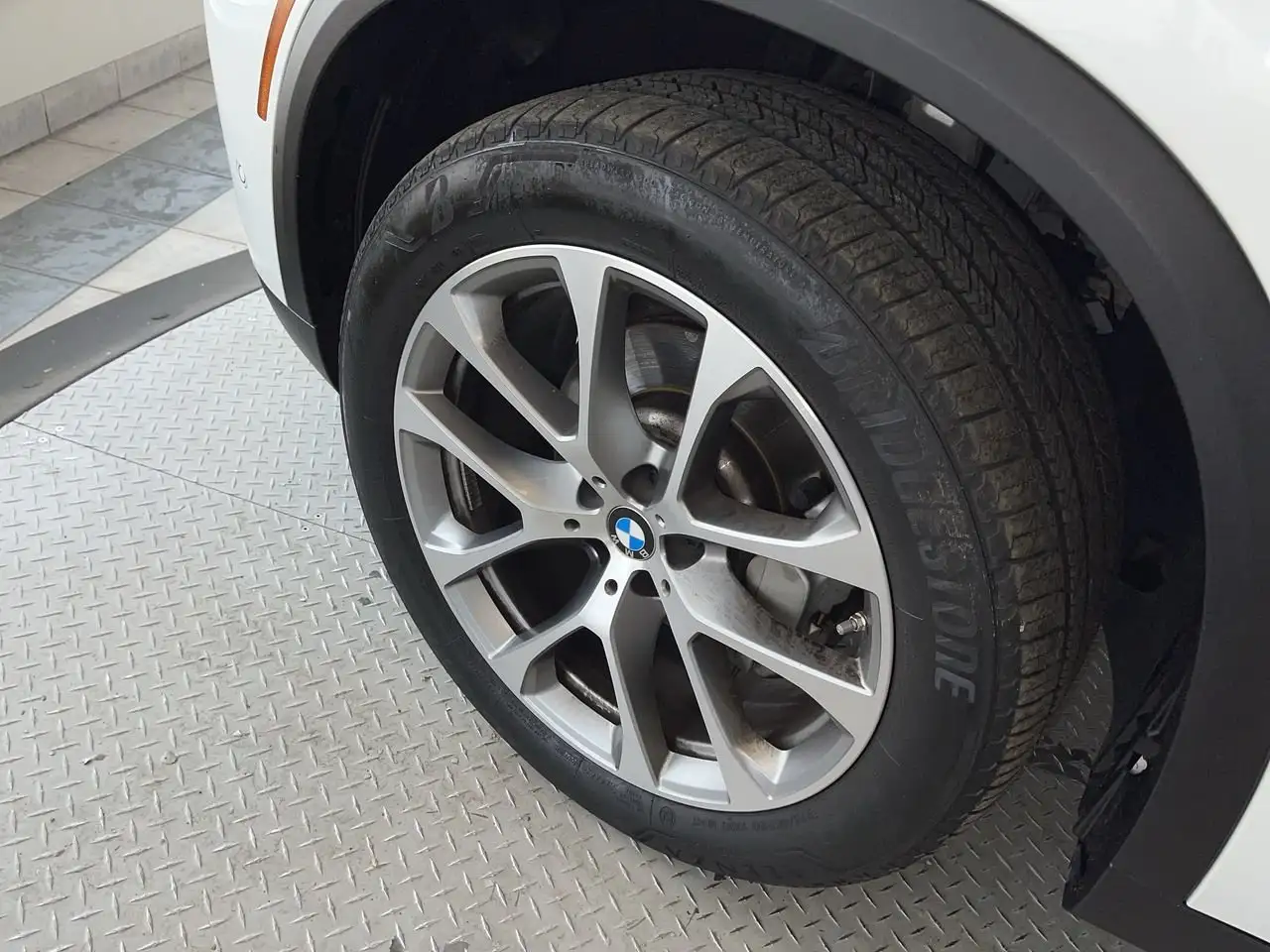 BMW X5 - Image 18