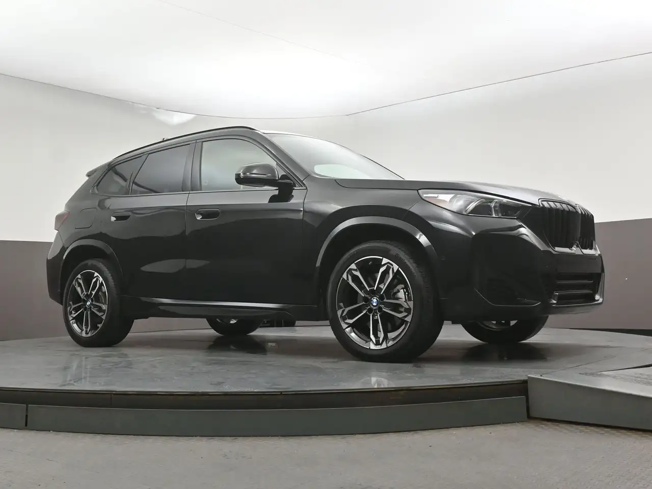 BMW X1 - Image 41