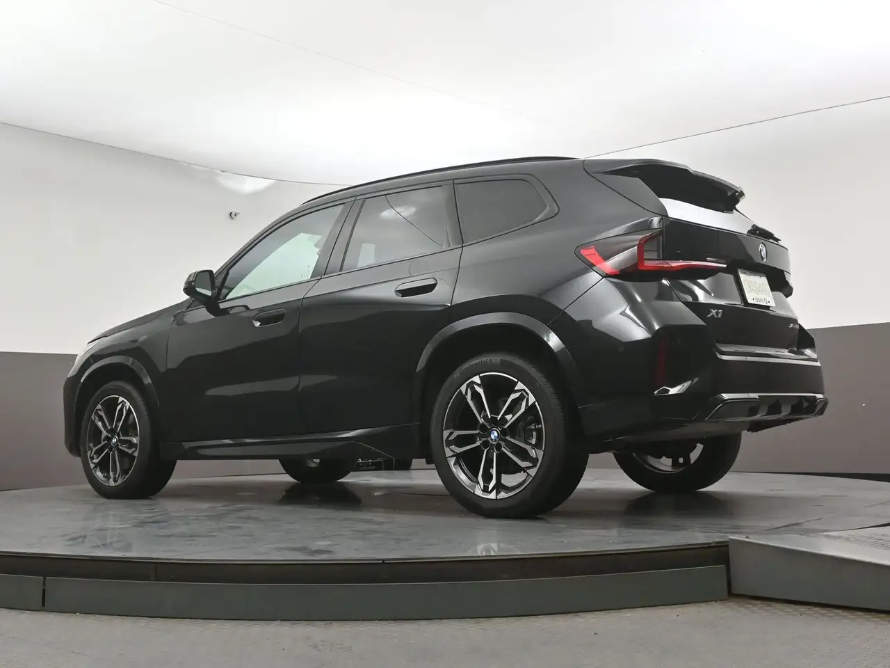 BMW X1 - Image 45