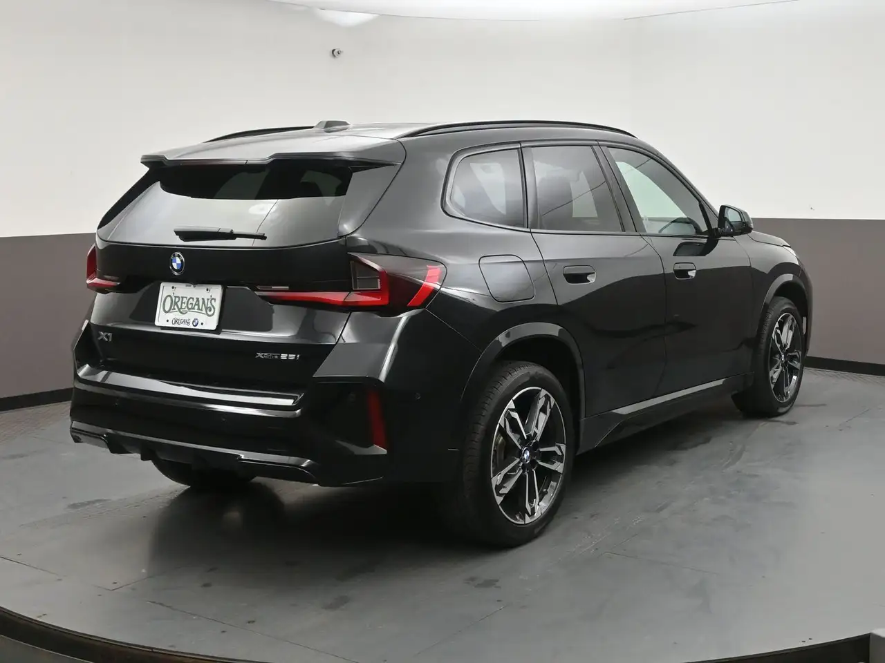 BMW X1 - Image 37