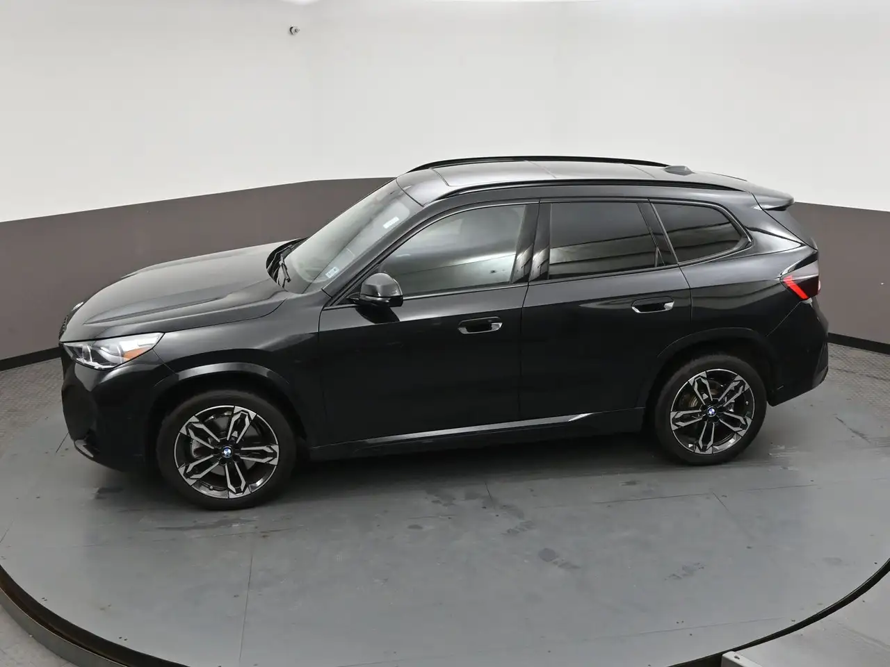BMW X1 - Image 50