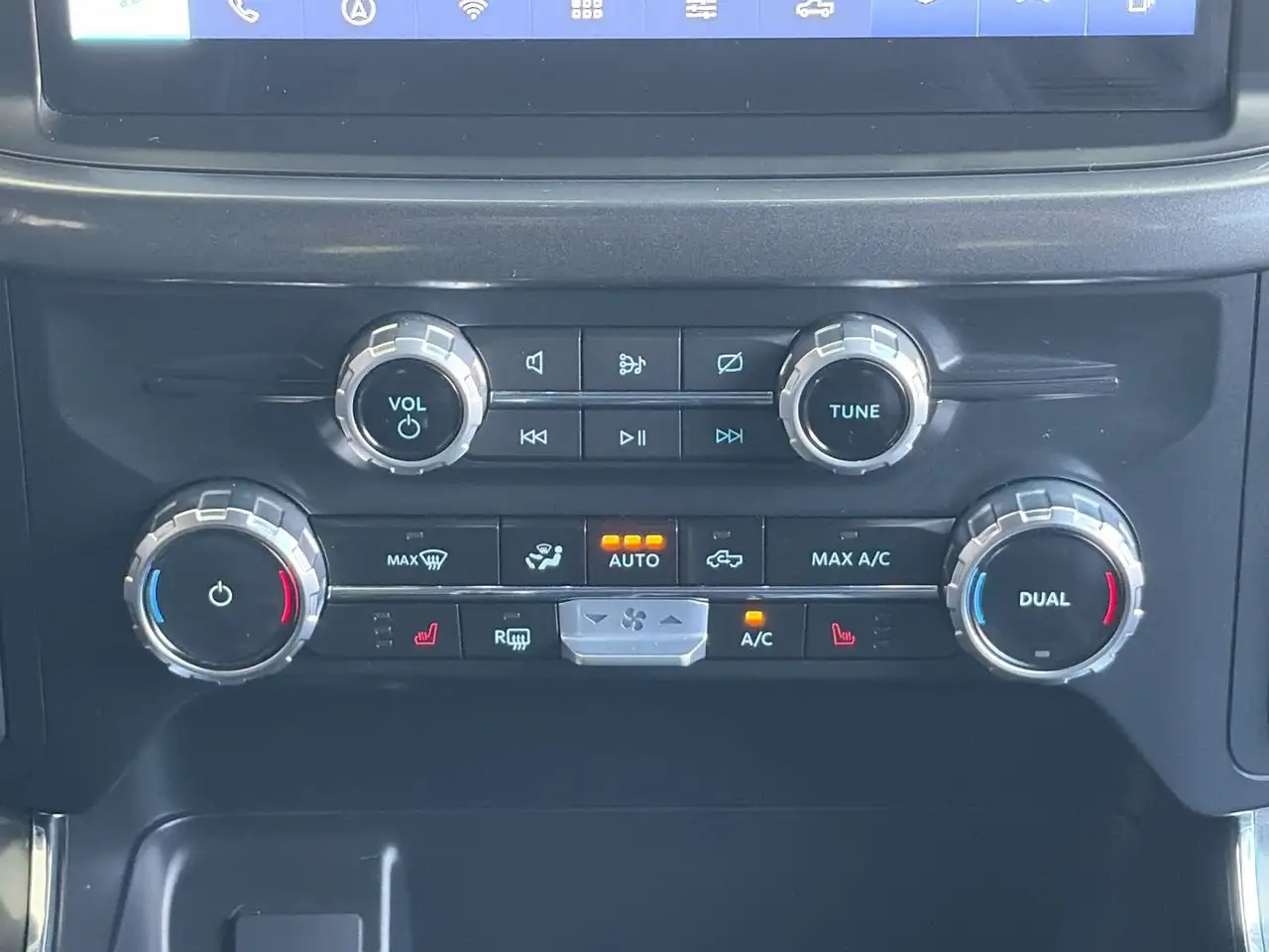 Ford F-150 - Image 27