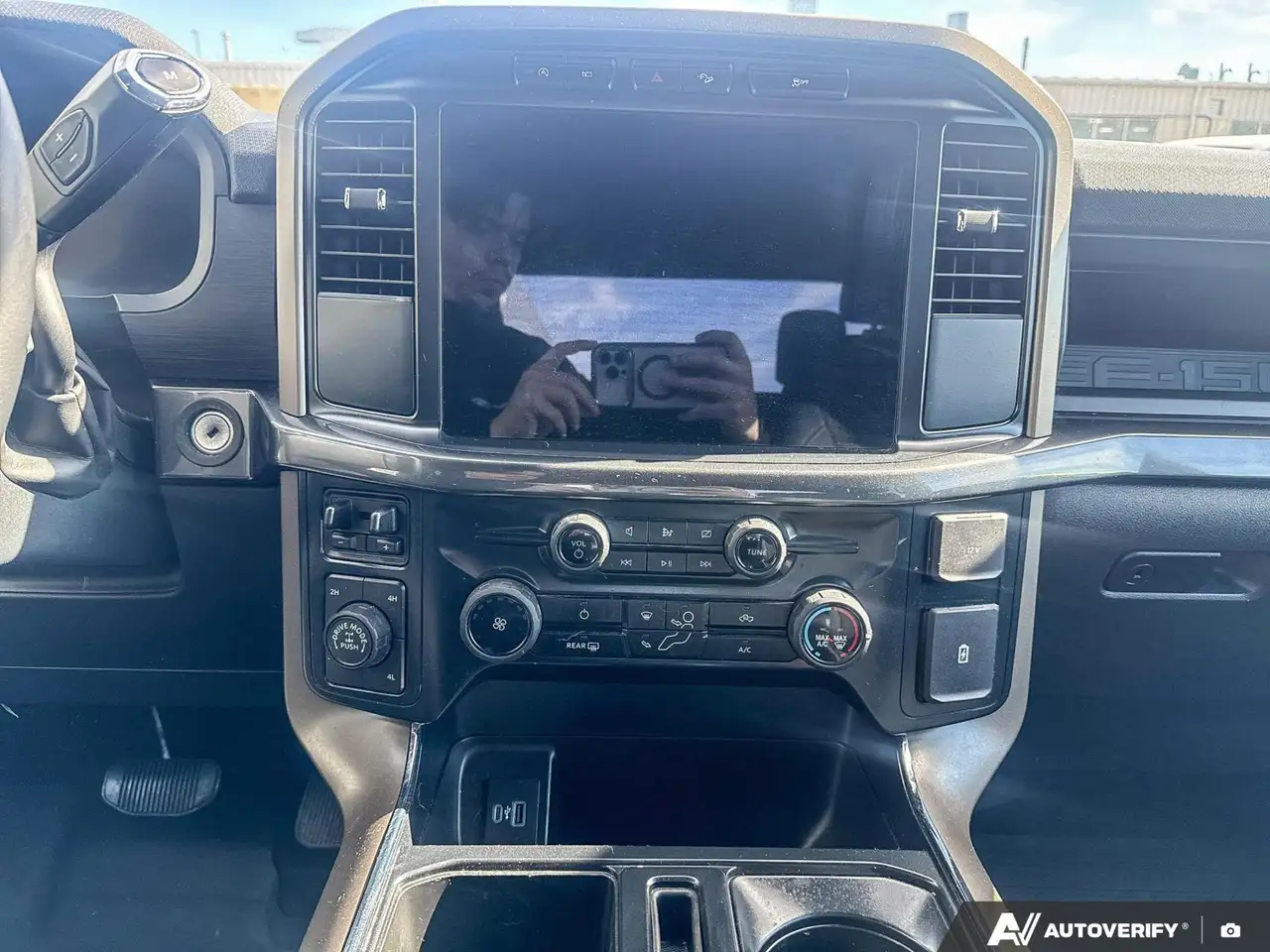 Ford F-150 - Image 19