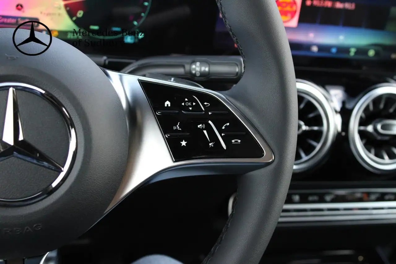 Mercedes-Benz GLA - Image 11