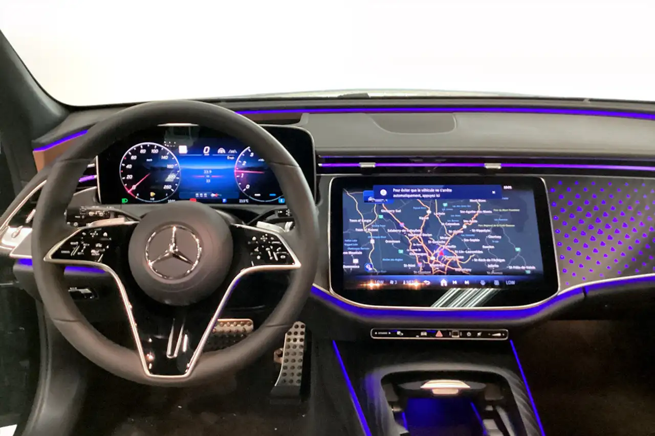 Mercedes-Benz E-Class - Image 7