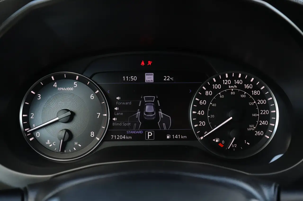 Infiniti QX50 - Image 23
