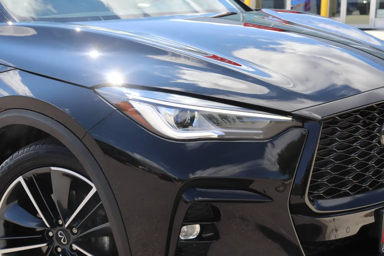 Infiniti QX50 - Image 2