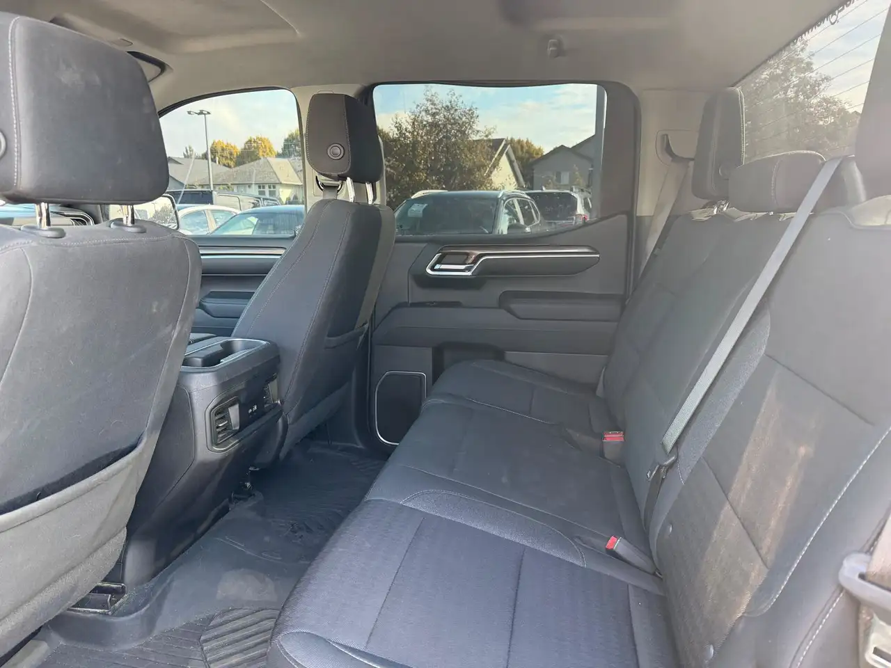 Chevrolet Silverado 1500 - Image 7