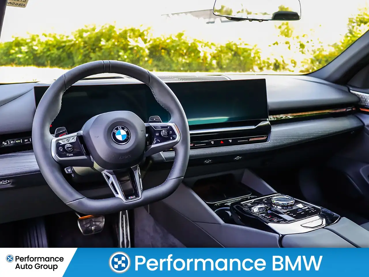 BMW 5 Series - Image 10