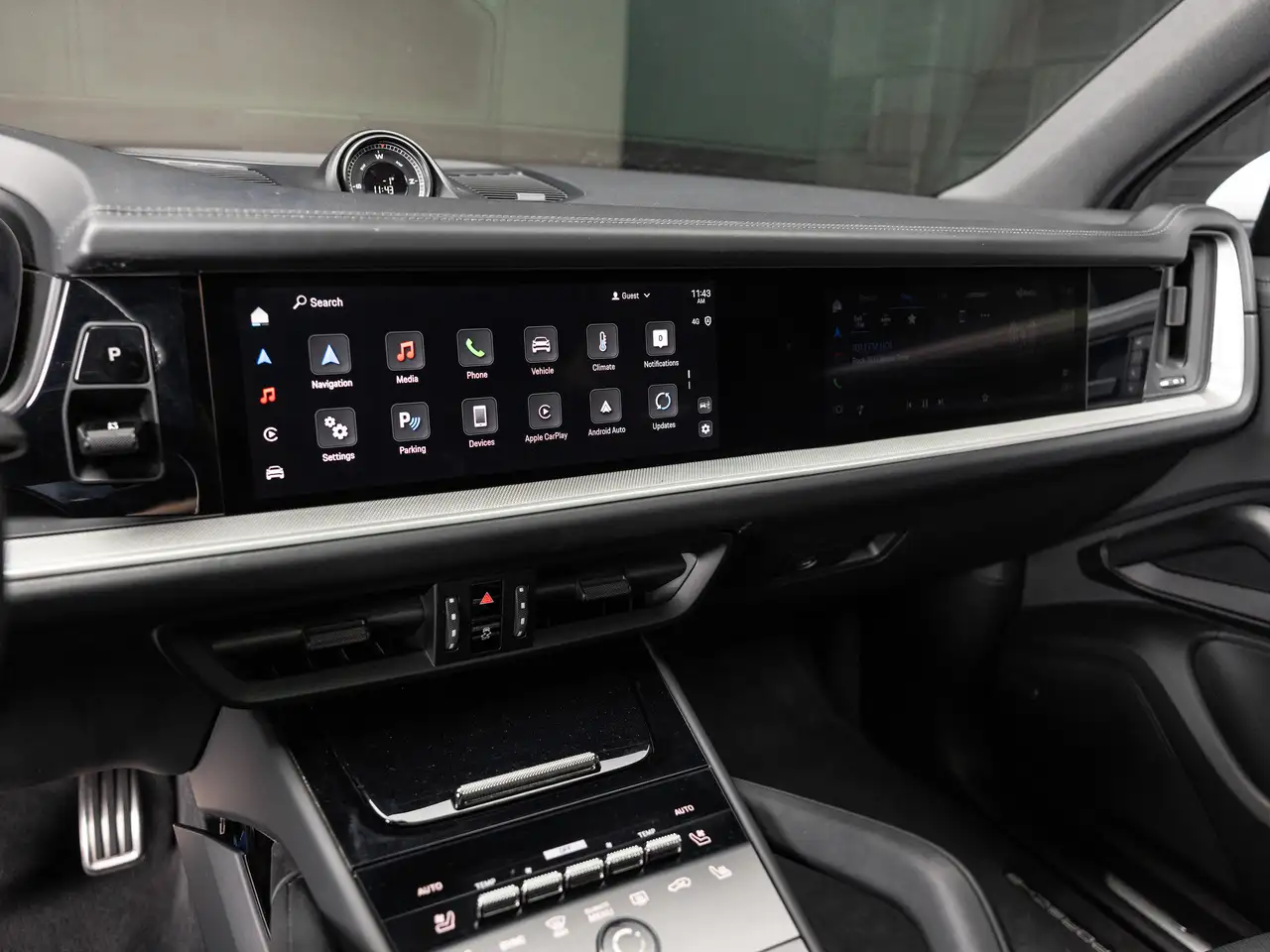 Porsche Cayenne - Image 13