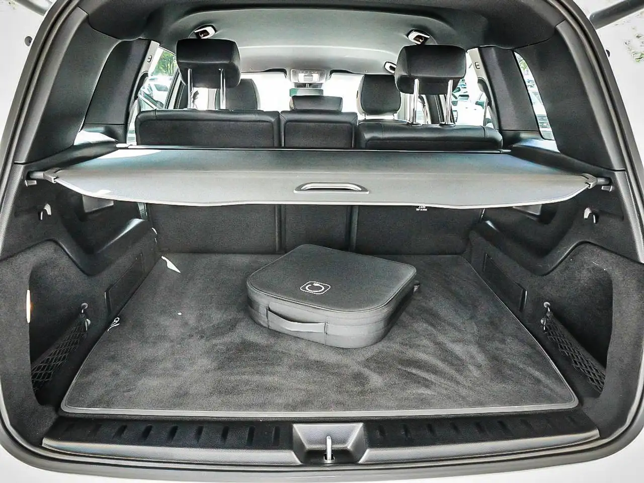 Mercedes-Benz EQB - Image 18