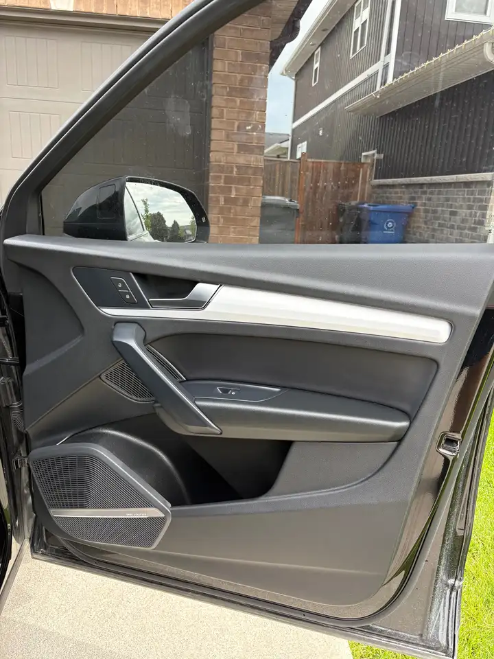 Audi Q5 - Image 12
