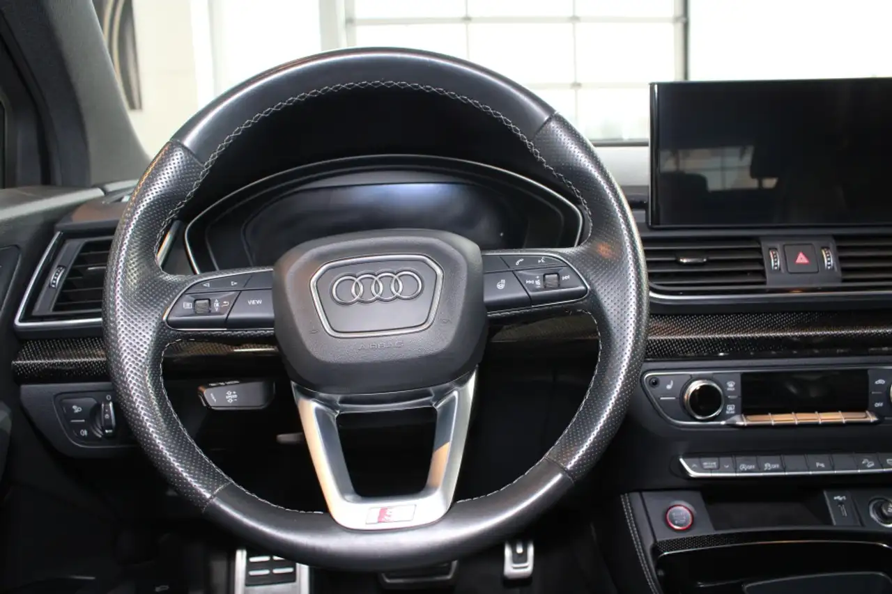 Audi SQ5 - Image 11