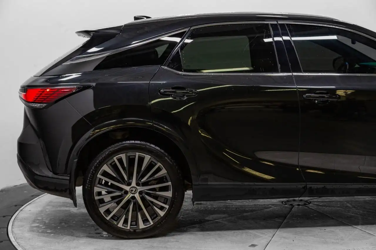 Lexus RX 350h - Image 9