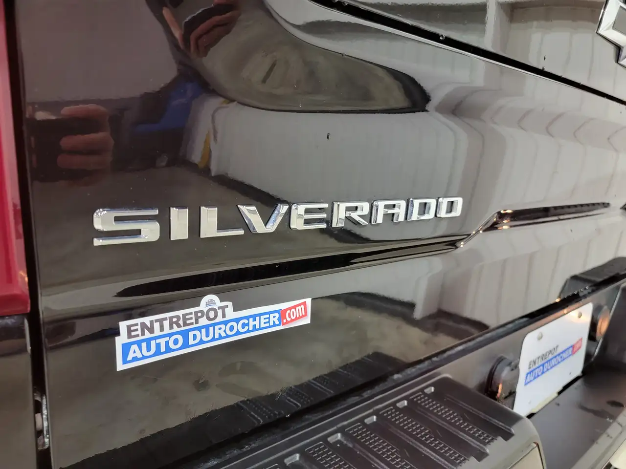 Chevrolet Silverado 1500 - Image 34