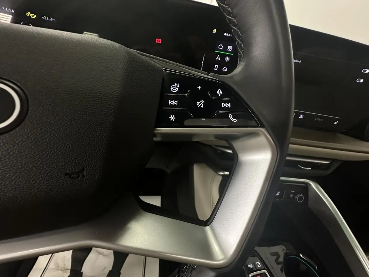 Audi Q5 - Image 18