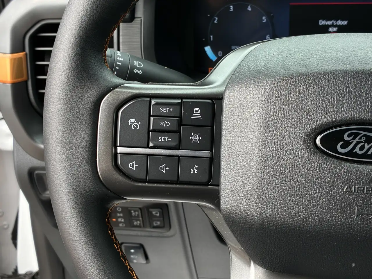 Ford F-150 - Image 22