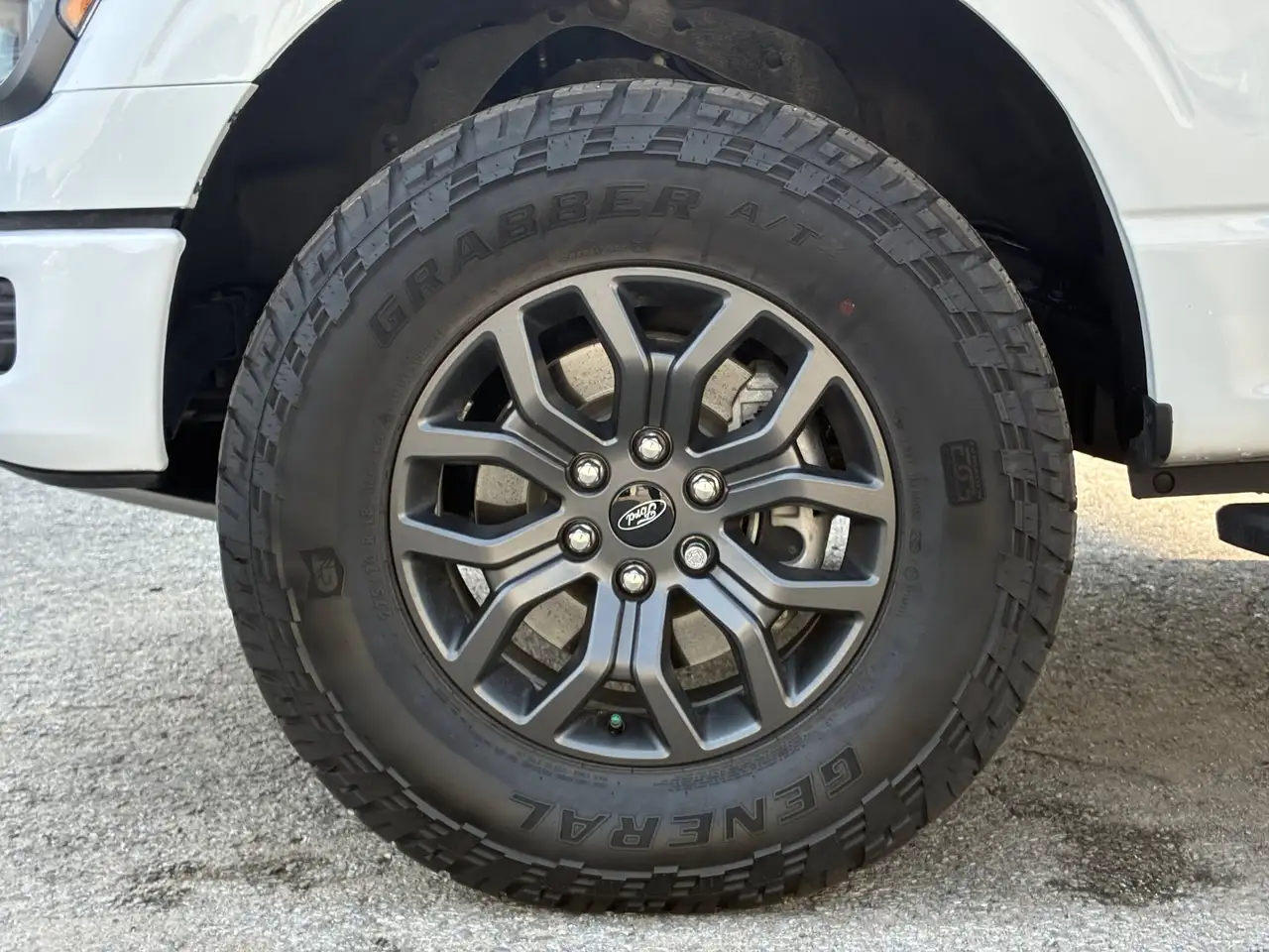 Ford F-150 - Image 13