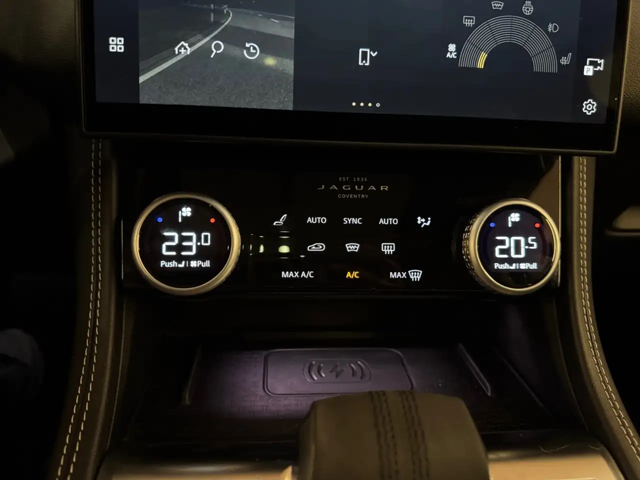 Jaguar F-Pace - Image 25
