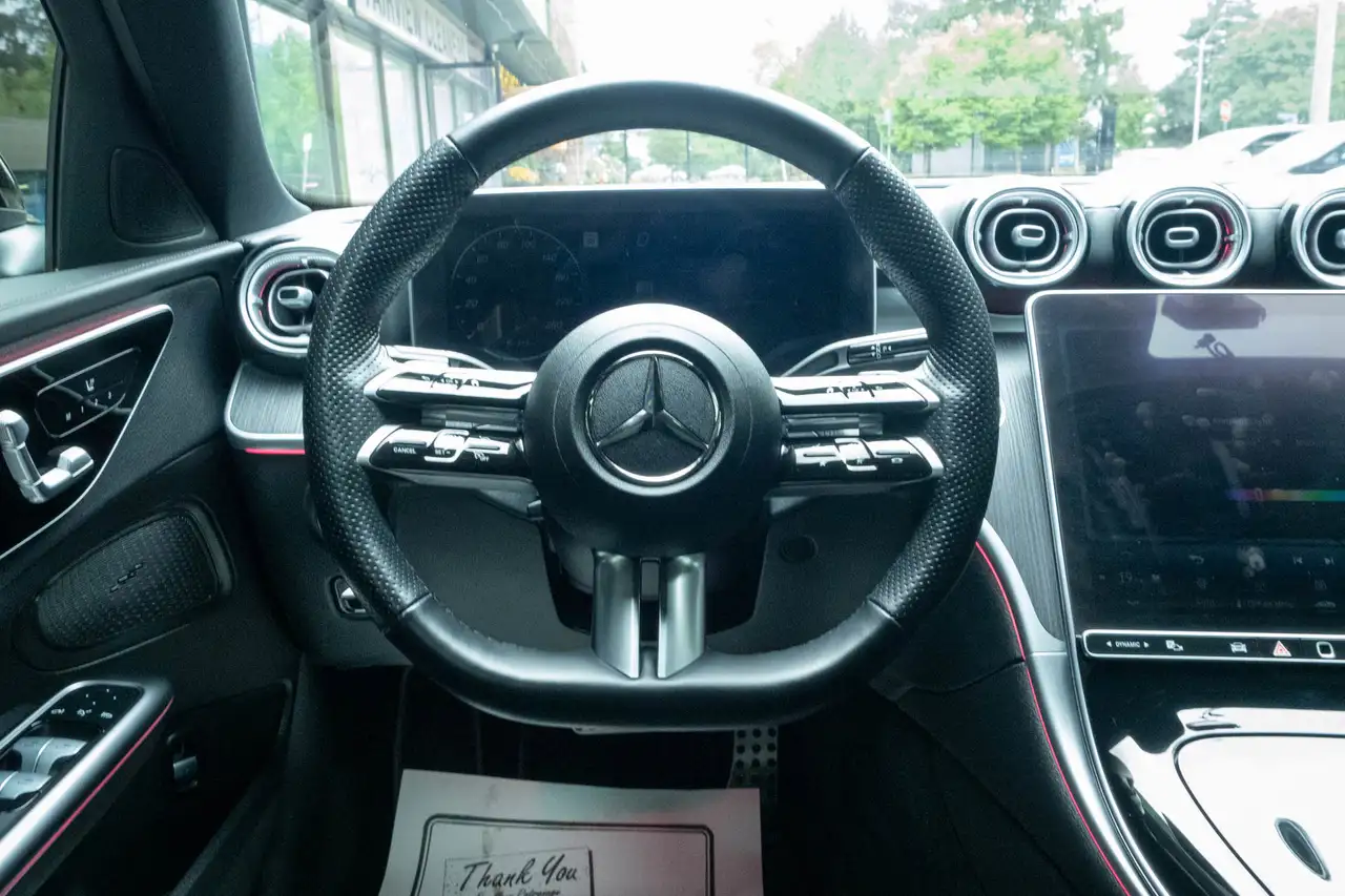 Mercedes-Benz C-Class - Image 21