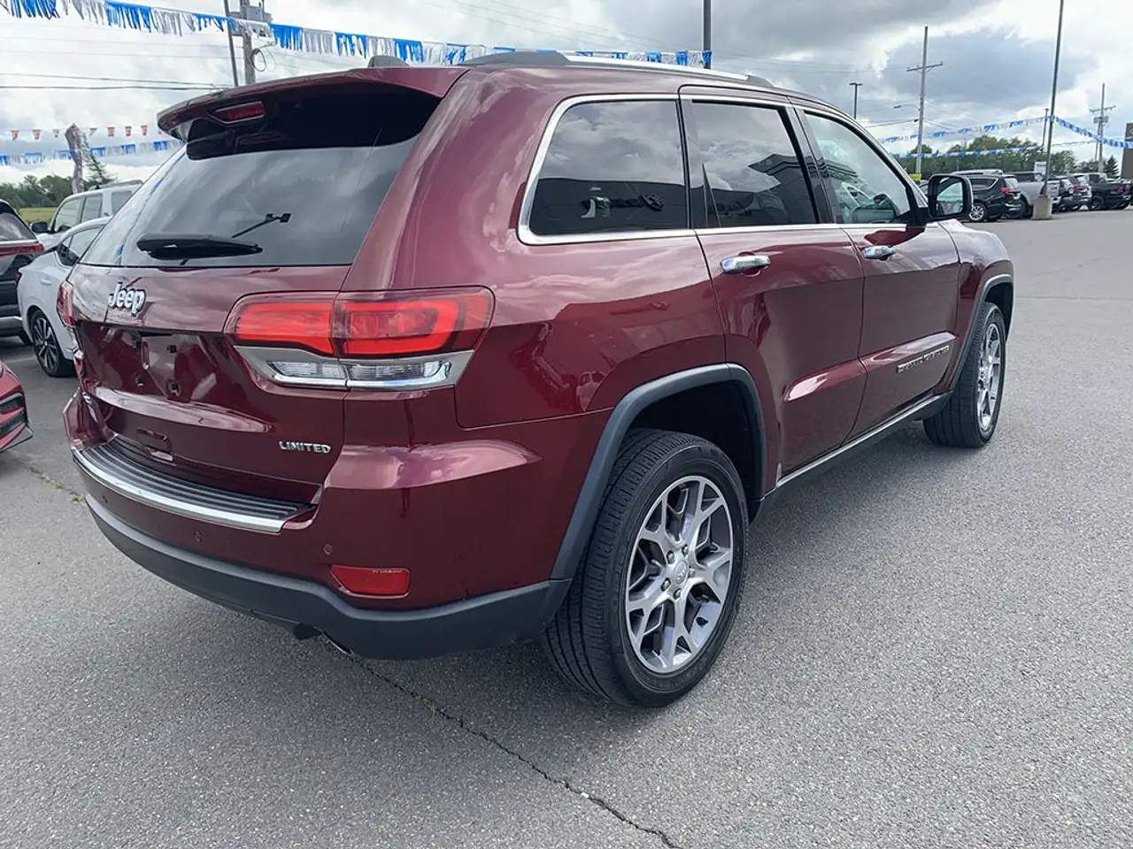 Jeep Grand Cherokee - Image 5