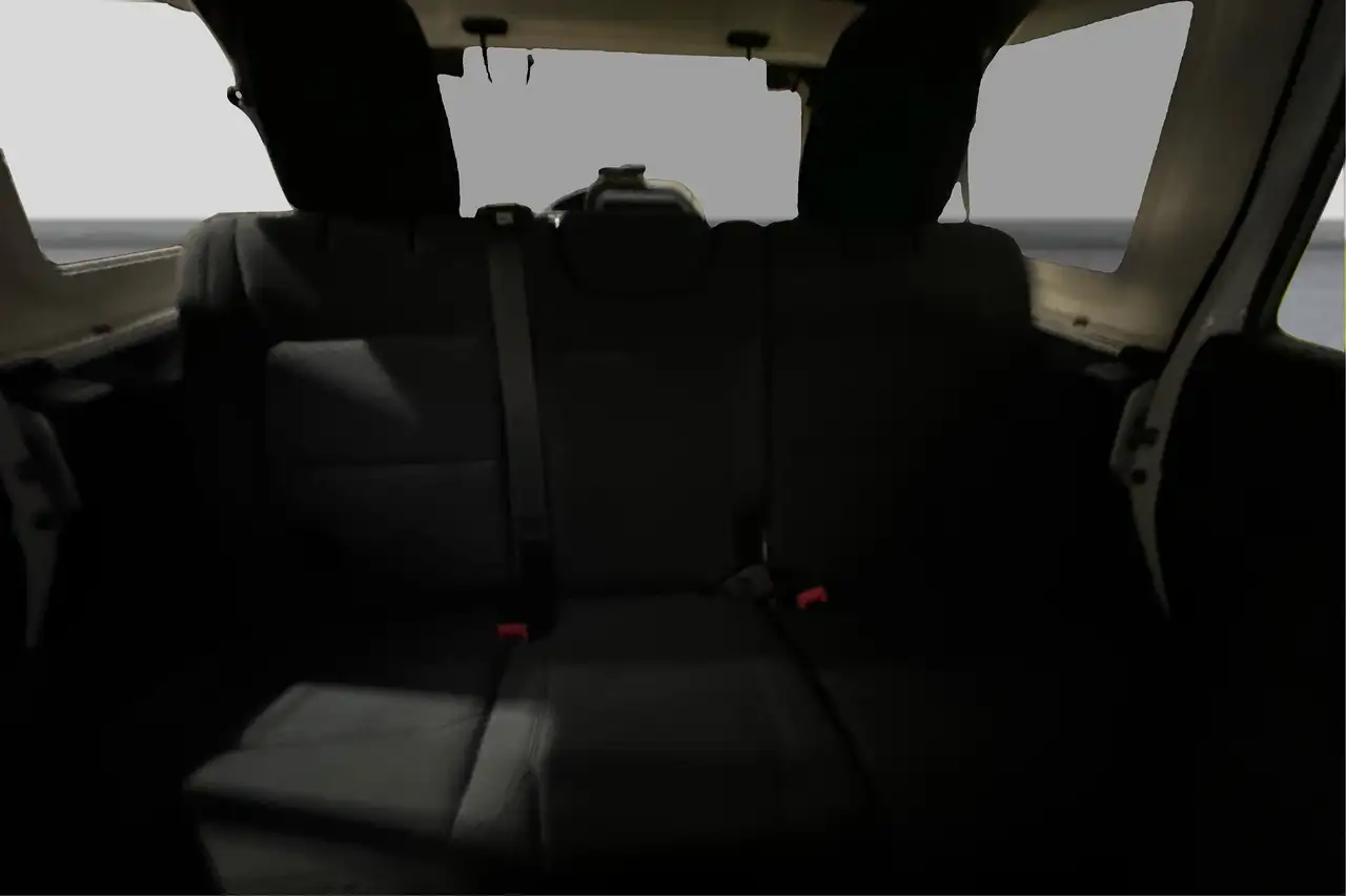Jeep Wrangler - Image 13