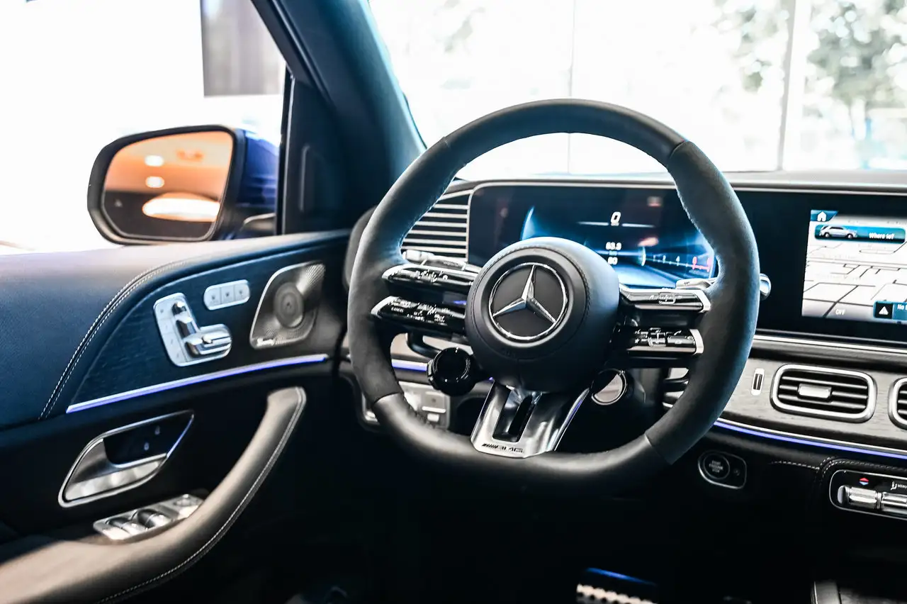 Mercedes-Benz GLE - Image 20