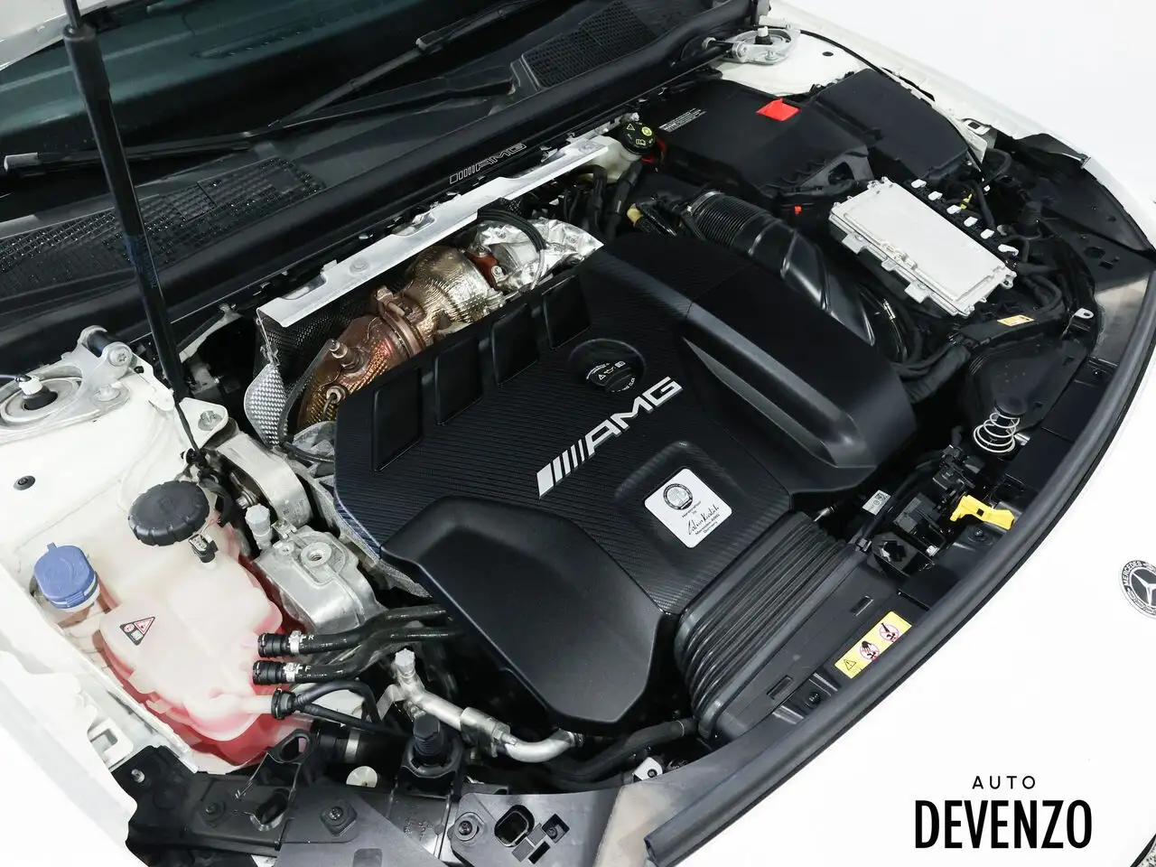 Mercedes-Benz CLA - Image 20