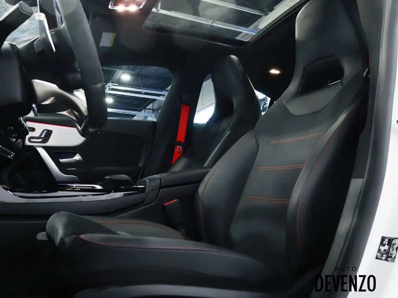 Mercedes-Benz CLA - Image 13
