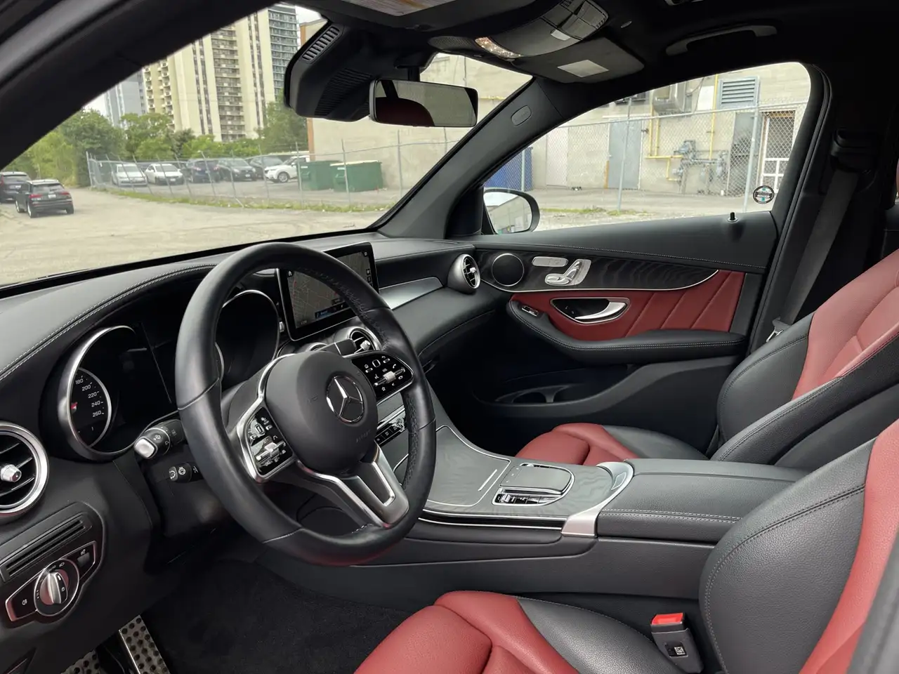 Mercedes-Benz GLC - Image 9