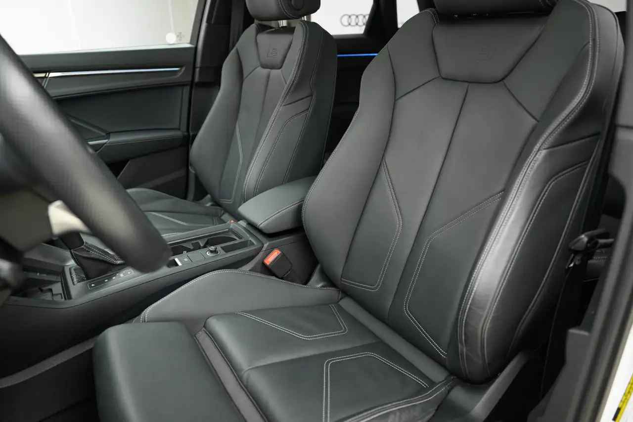 Audi Q3 - Image 25