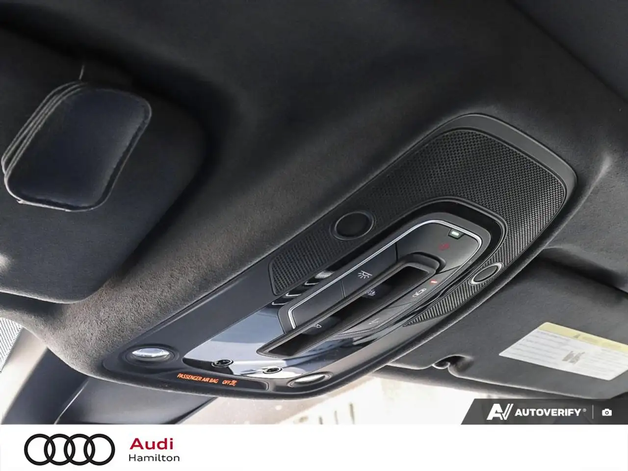 Audi SQ8 - Image 21