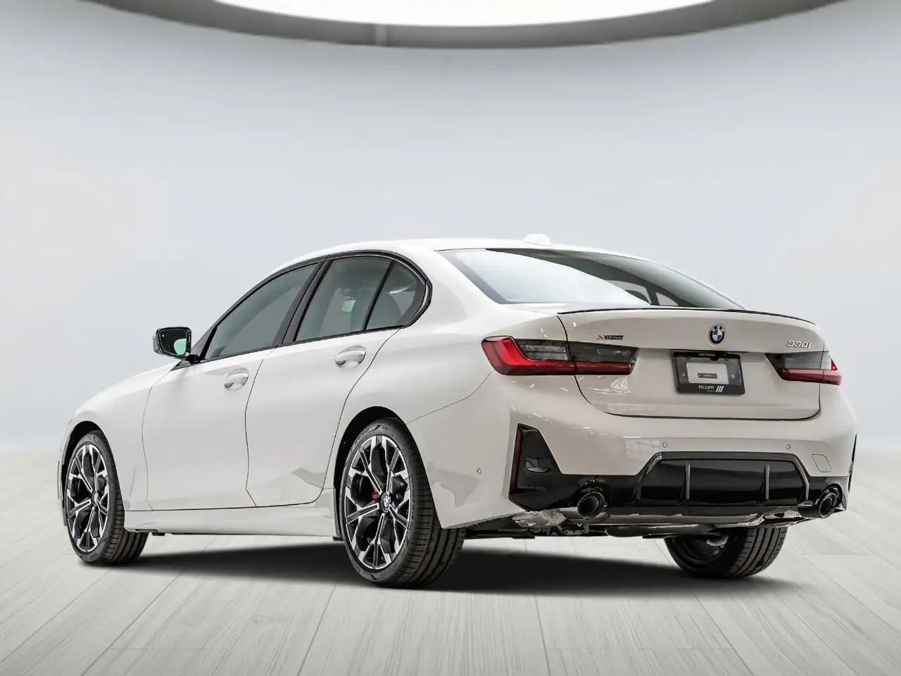 BMW 3 Series - Image 5