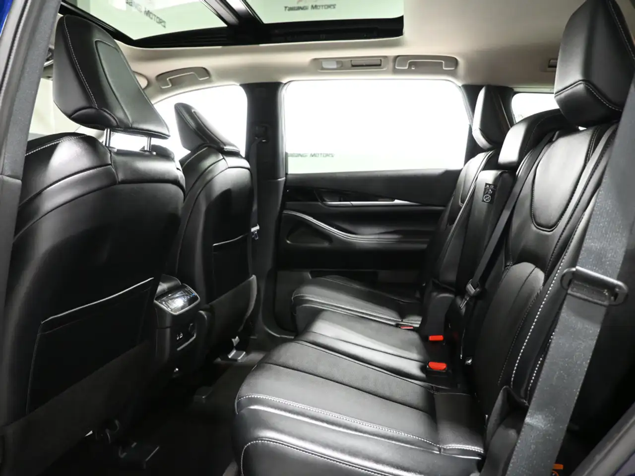 Infiniti QX60 - Image 24
