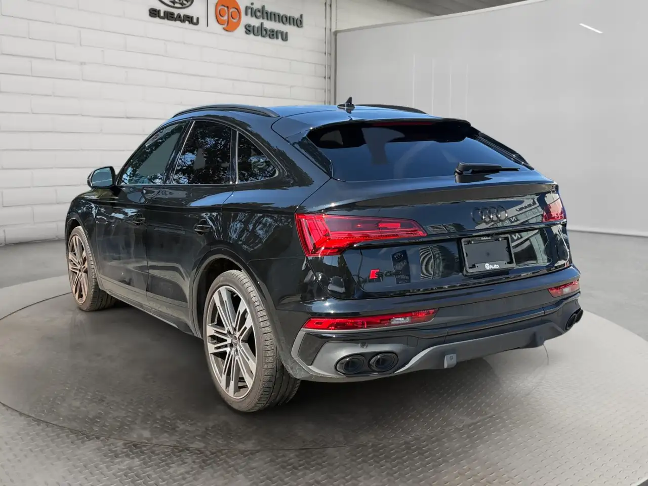 Audi SQ5 - Image 7