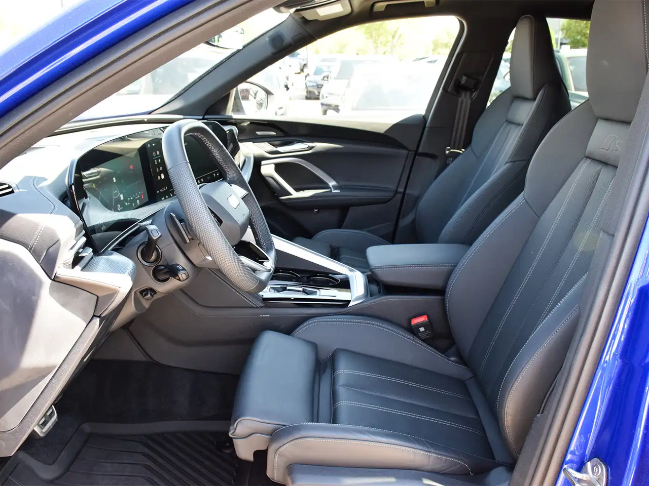 Audi Q5 - Image 14