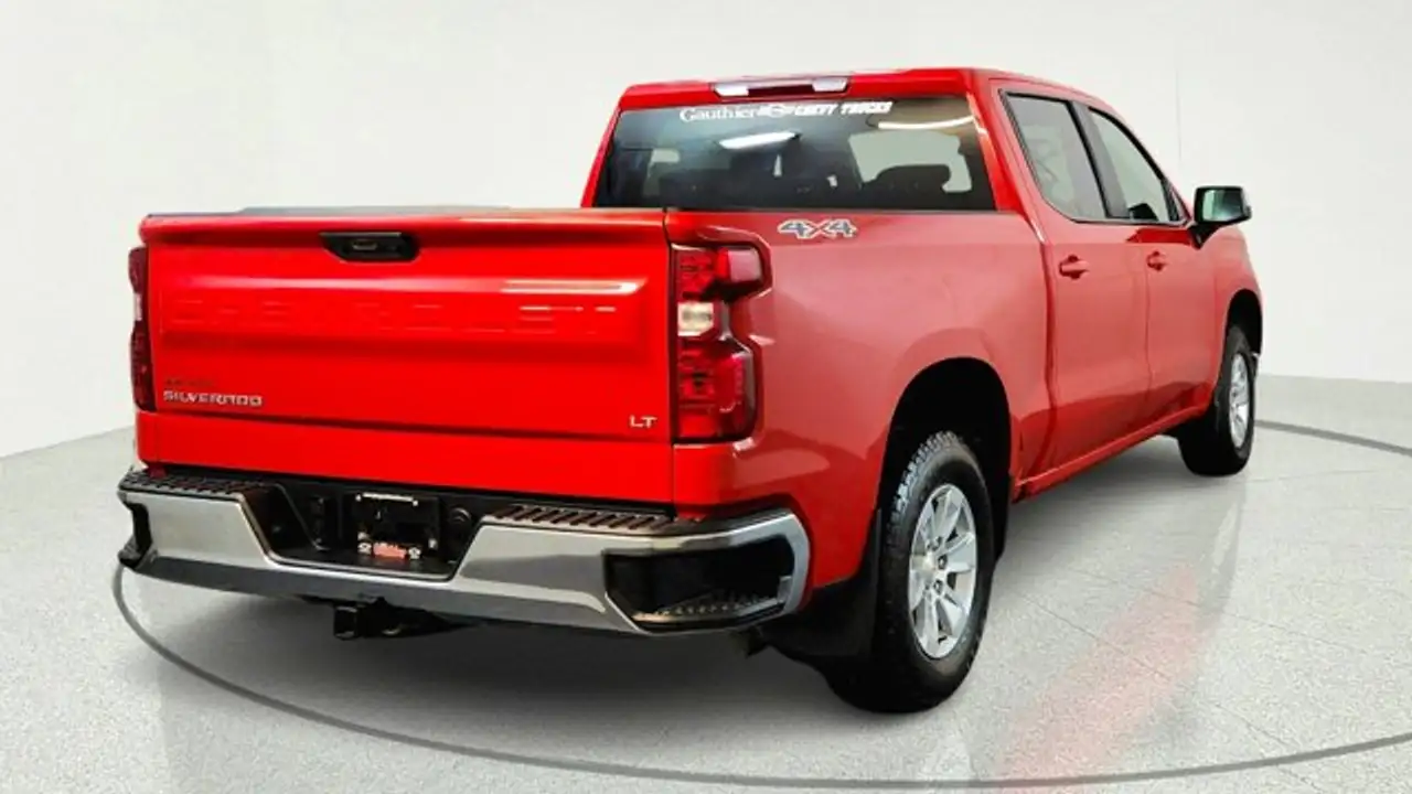 Chevrolet Silverado 1500 - Image 3
