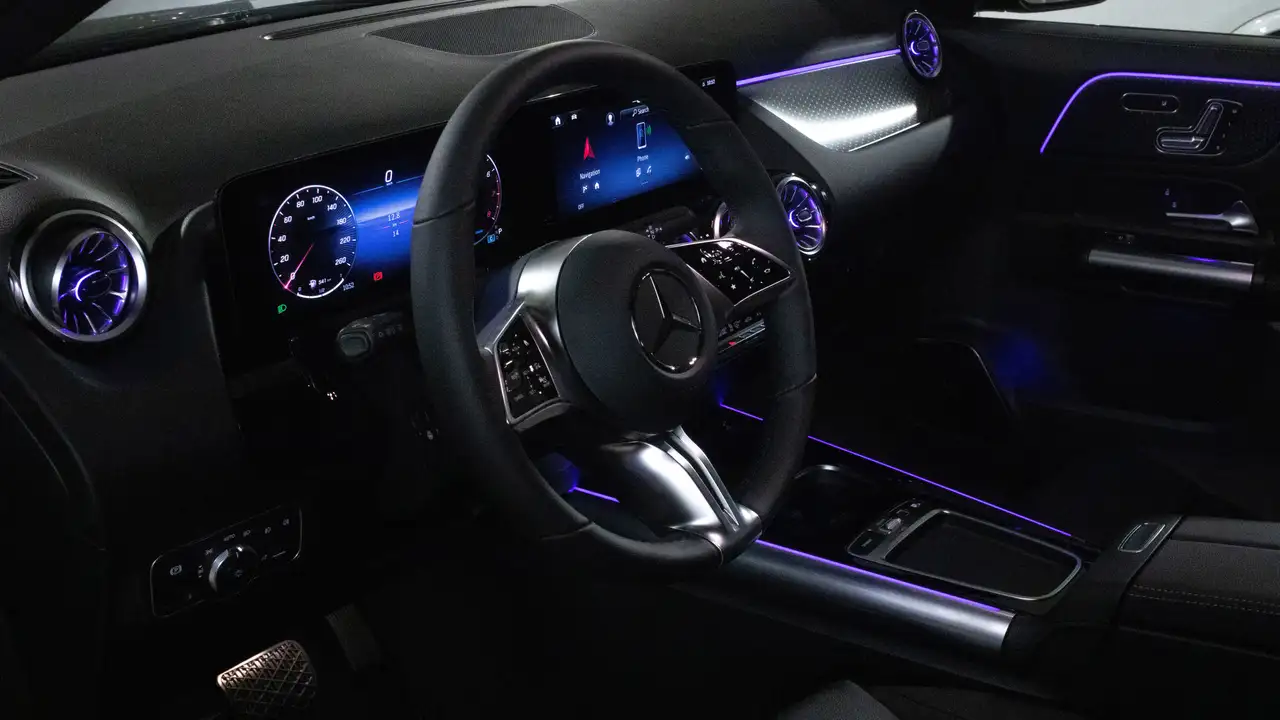 Mercedes-Benz GLA - Image 9