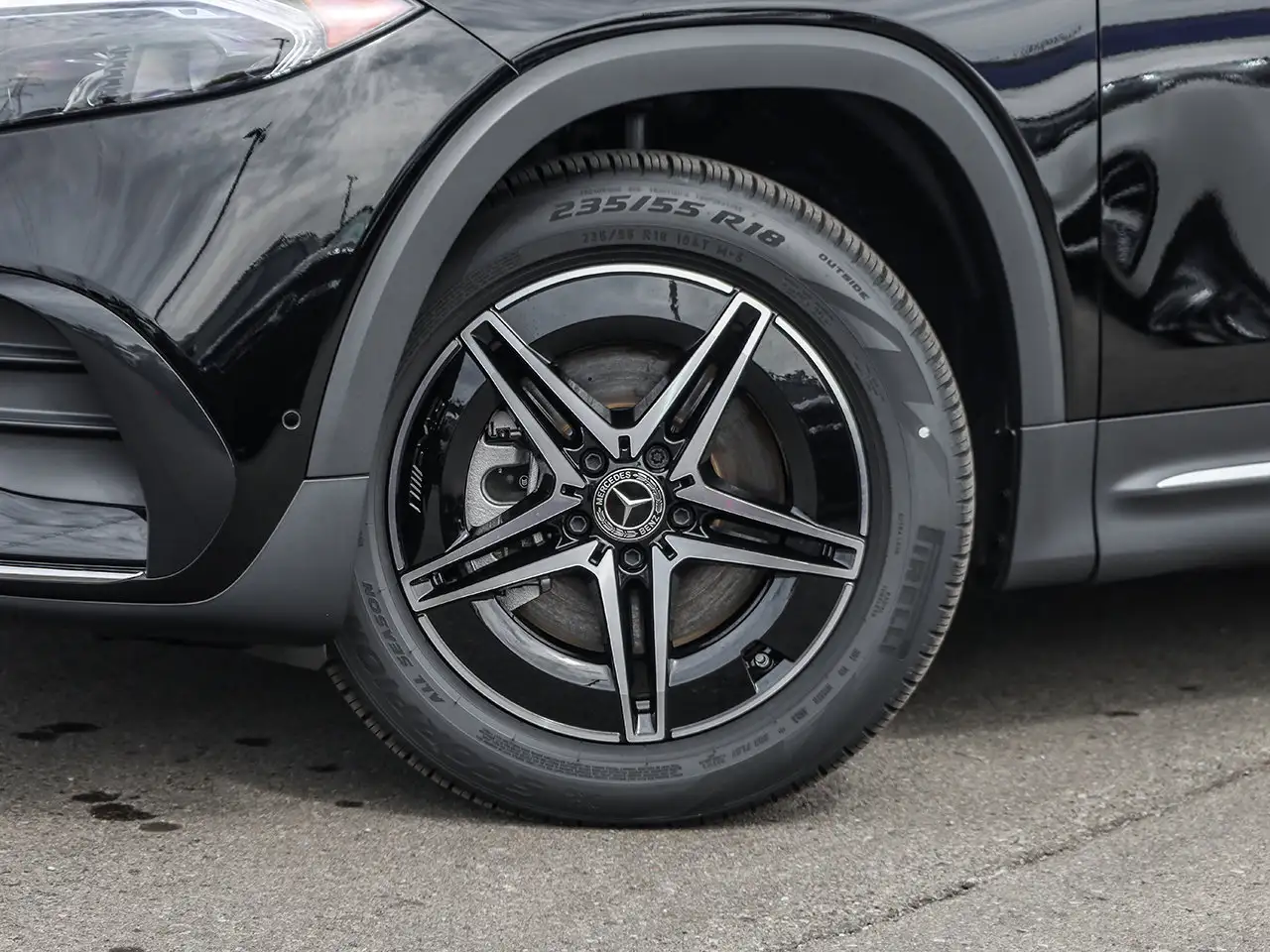 Mercedes-Benz EQB - Image 9