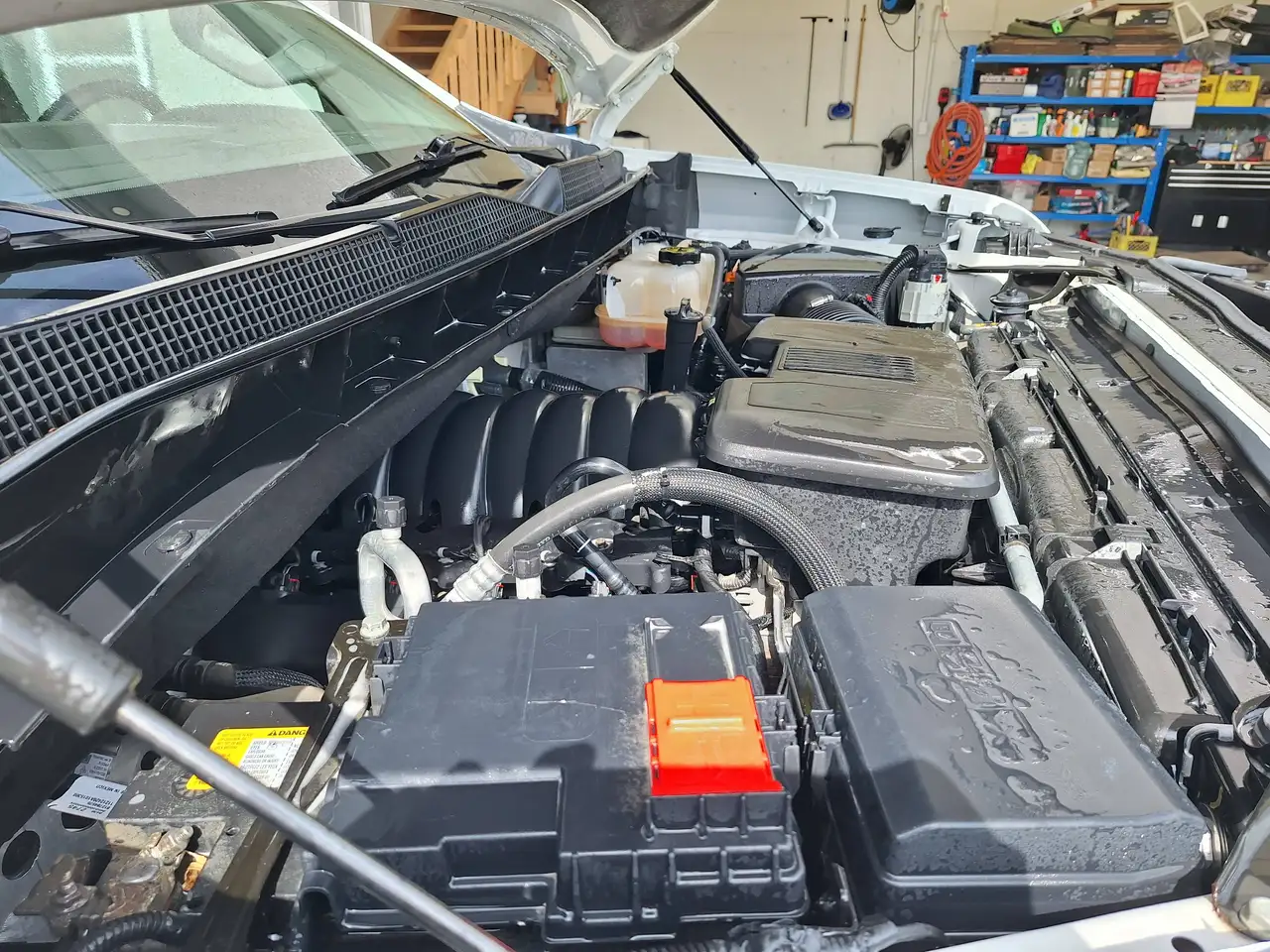Chevrolet Silverado 1500 - Image 14