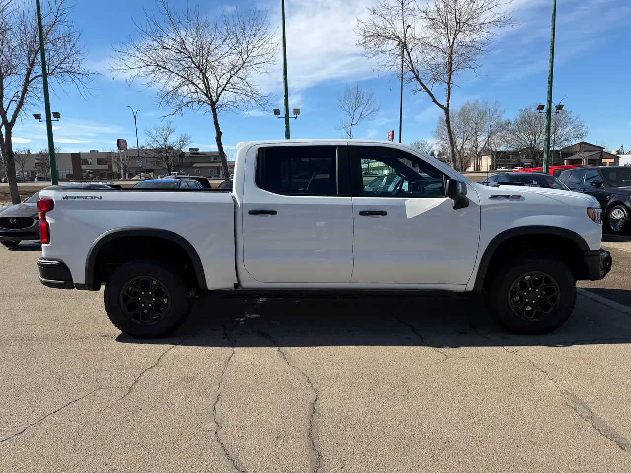 Chevrolet Silverado 1500 - Image 4