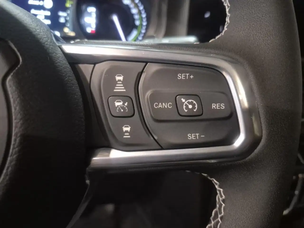 Jeep Wrangler - Image 15
