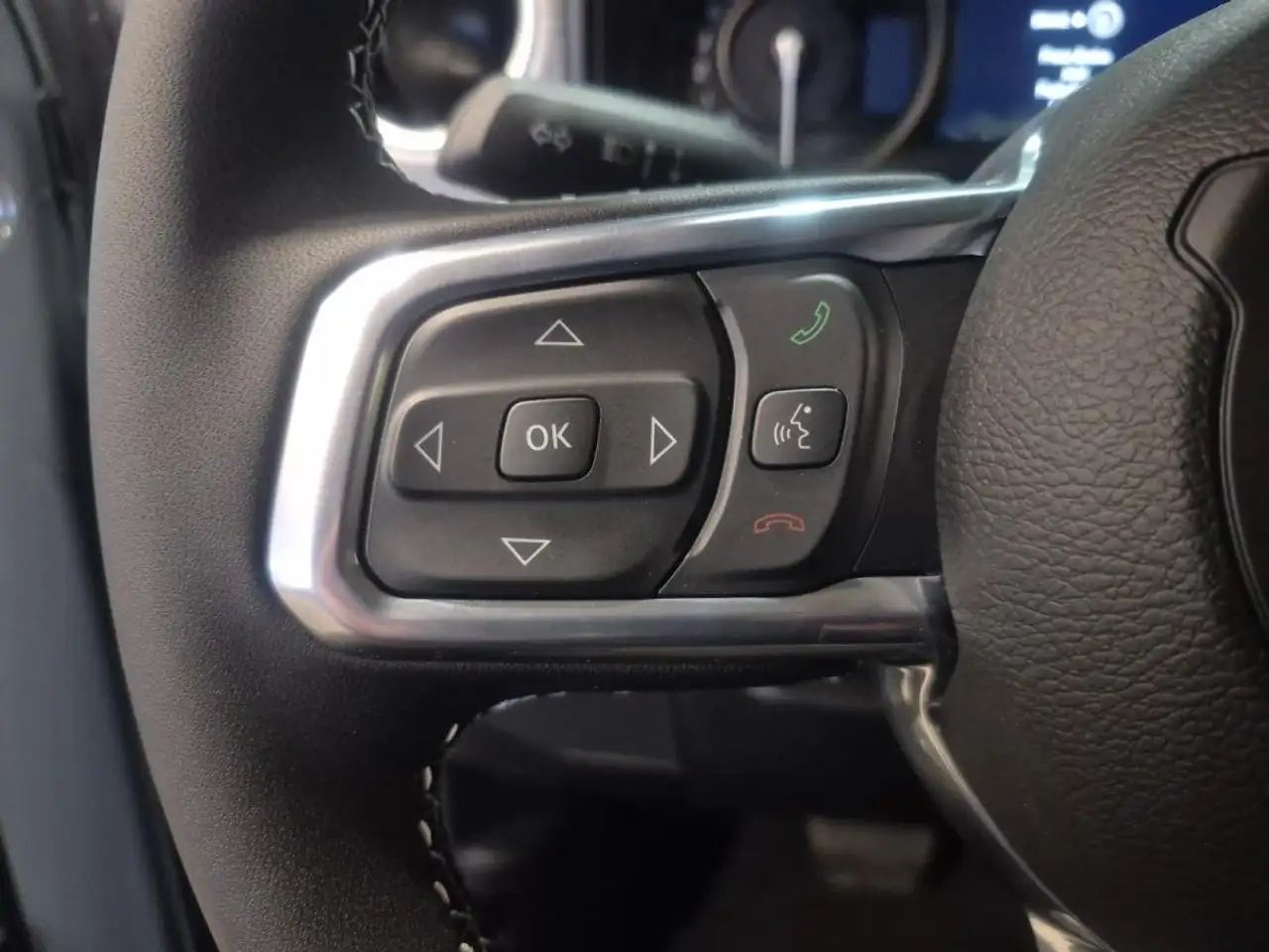 Jeep Wrangler - Image 14