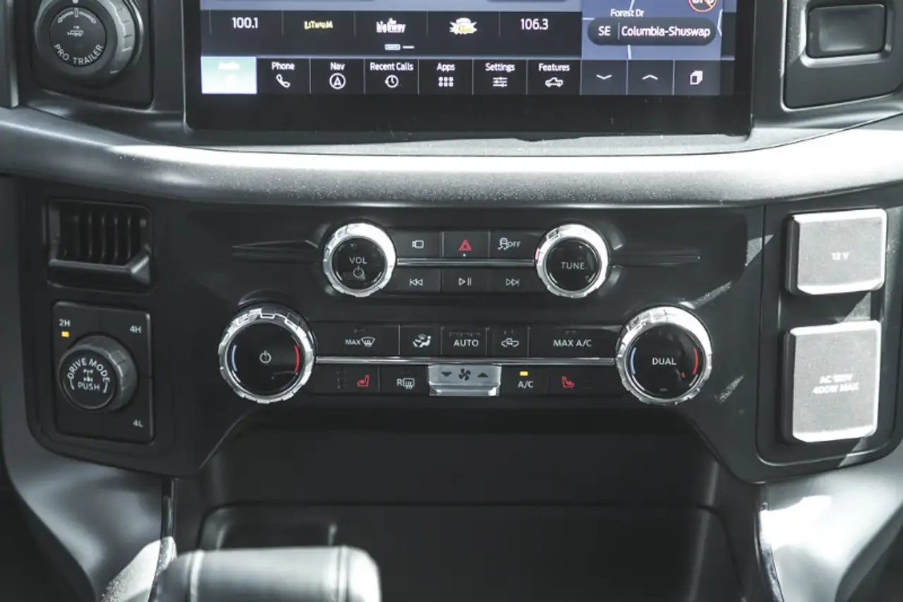 Ford F-150 - Image 28